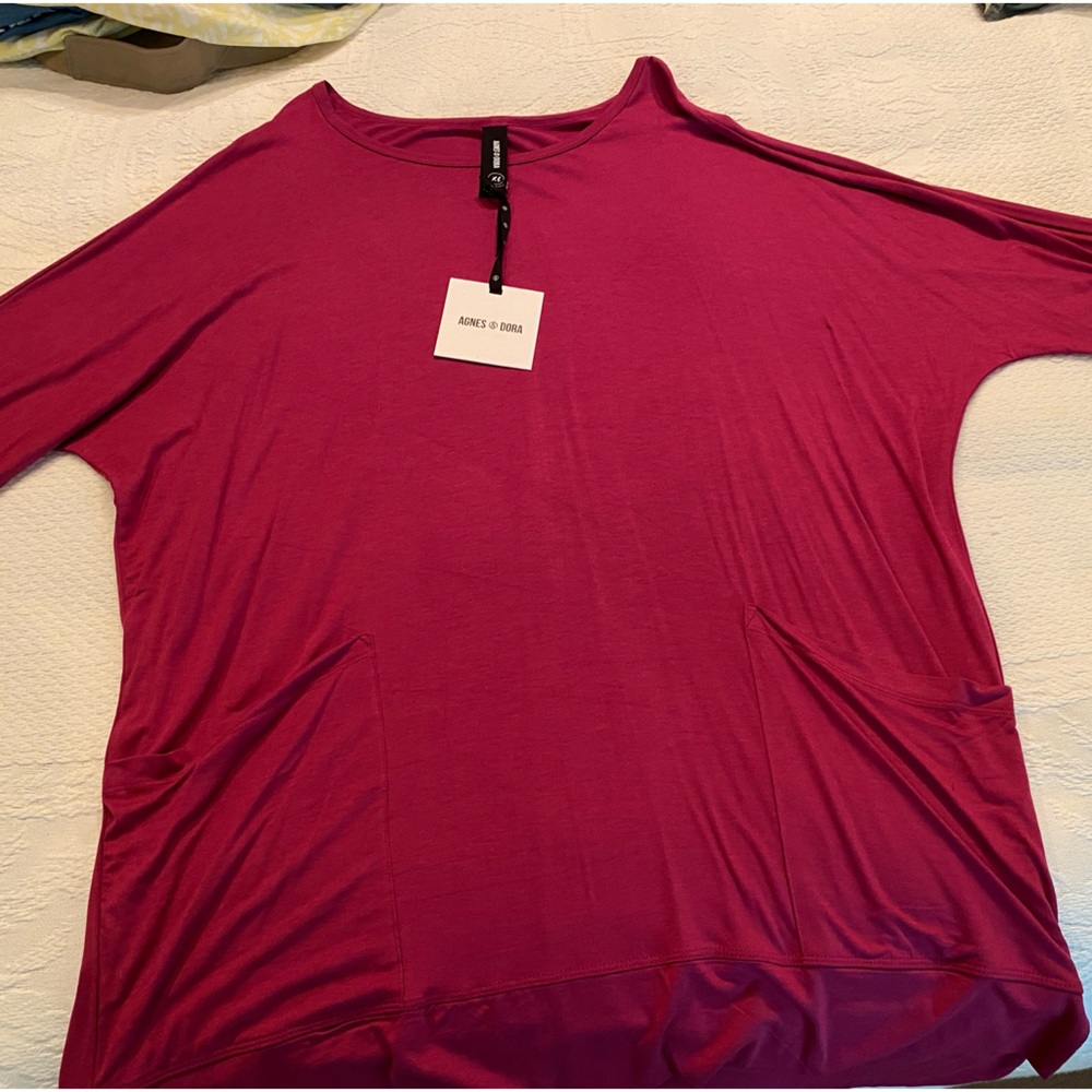 Agnes’s & Dora dress. Never worn. Fits below my knee.